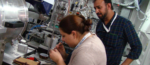 CDRSP researchers preparing the sample before diffraction experiment.