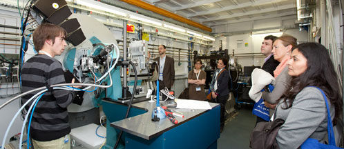 Image of the visit to the beamlines